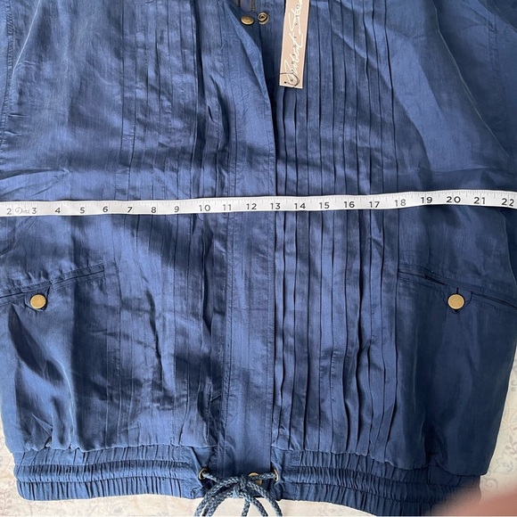 Blue Lightweight Shirt Jacket with‎ Stand-Up Collar - Picture 3 of 11